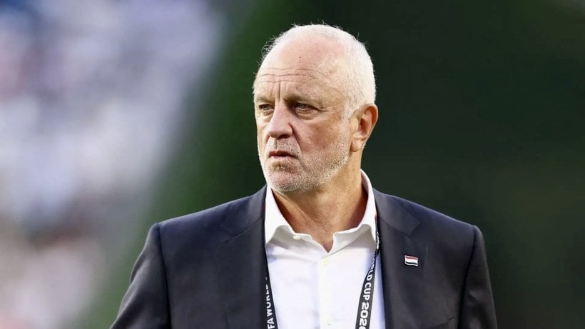العراق يُعلّن استمرار جراهام أرنولد مديرًا فنيًا للمنتخب العراق يُعلّن استمرار جراهام أرنولد مديرًا فنيًا للمنتخب